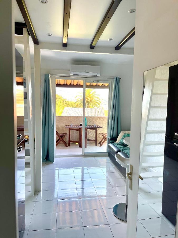 Magnifique Studio Vue Mer A 5 Minutes De La Plage Saint-Cyr-sur-Mer Εξωτερικό φωτογραφία